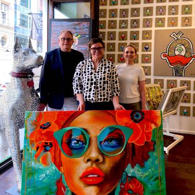 Rike WolkeSieben mit Favori Media – Franziska Sevik, Künstlermanagement